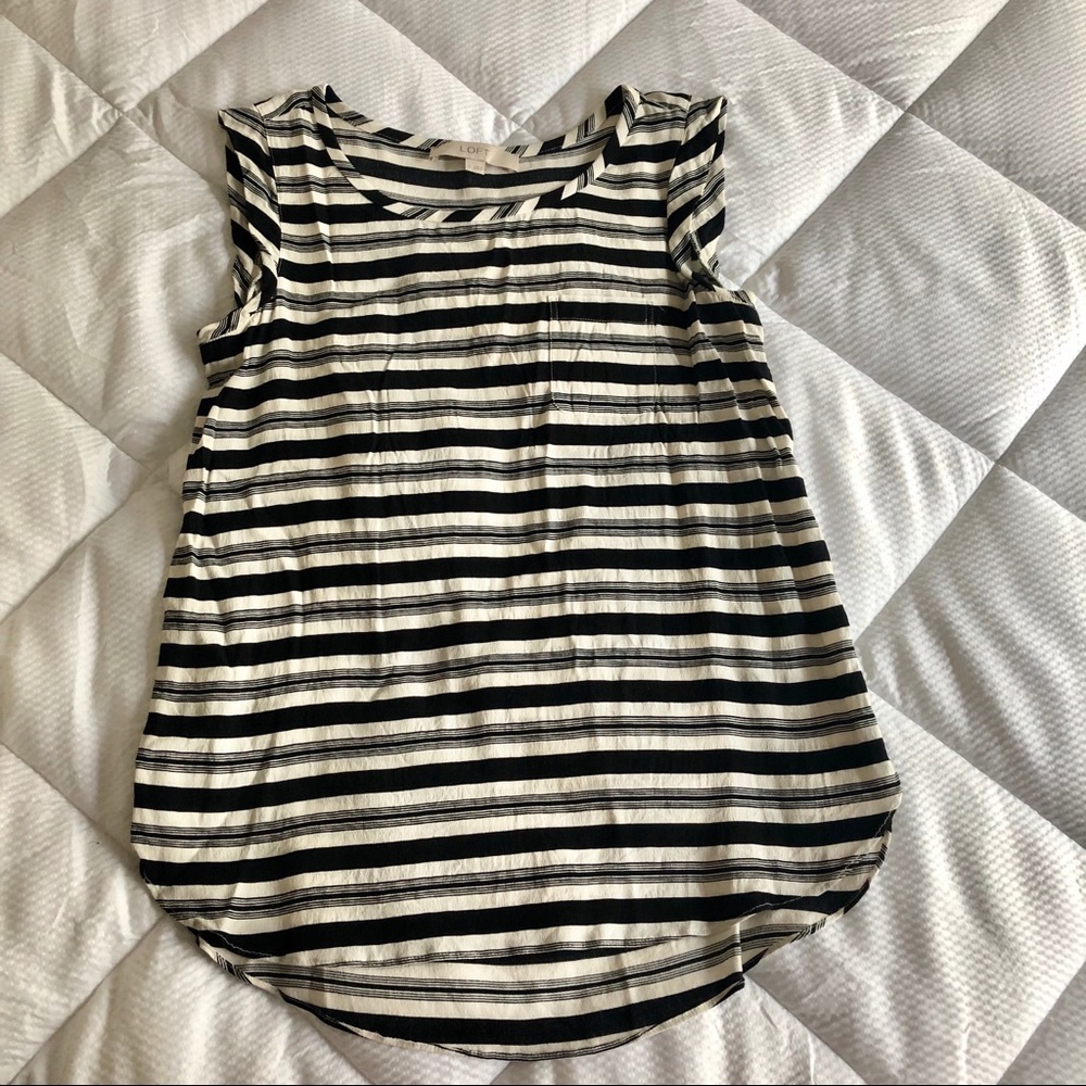 Loft sleeveless blouse size S